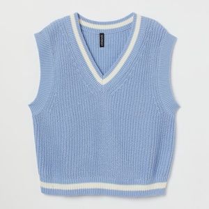 H&M Light Blue Ribbed Sweater Vest